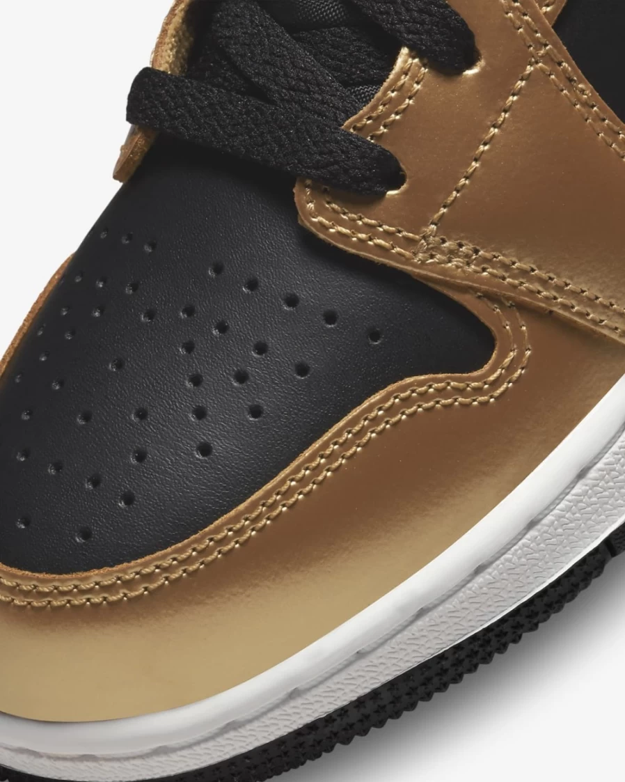Nike Air Jordan 1 Mid SE Boys' Shoes - Black/White/Metallic Gold Basketball Sneakers